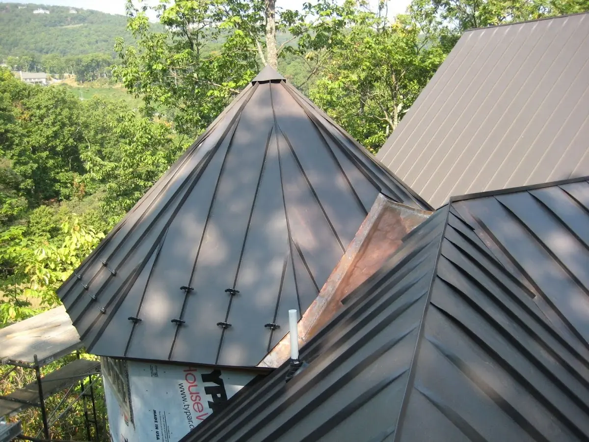 Professional Shingle Replacement & Repair by Craftsman Roofing in Ridings Mill